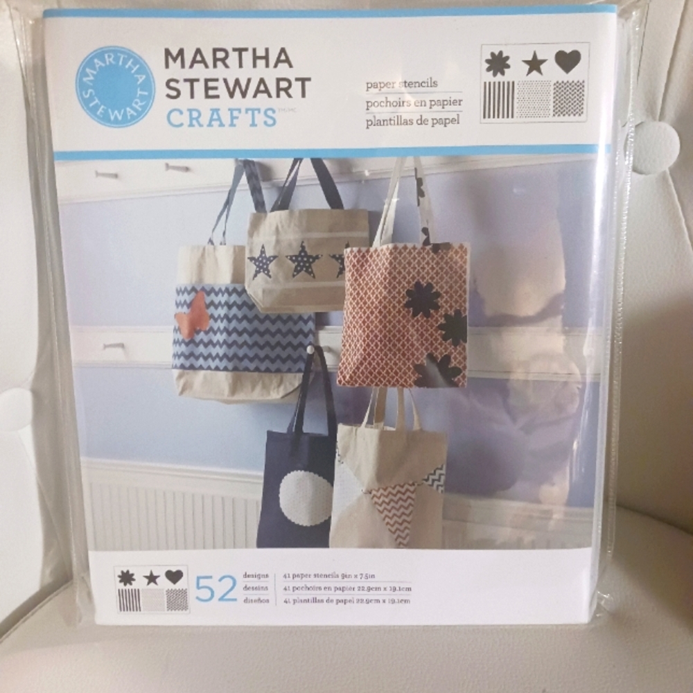 *NWOT* Martha Stewart Stencils